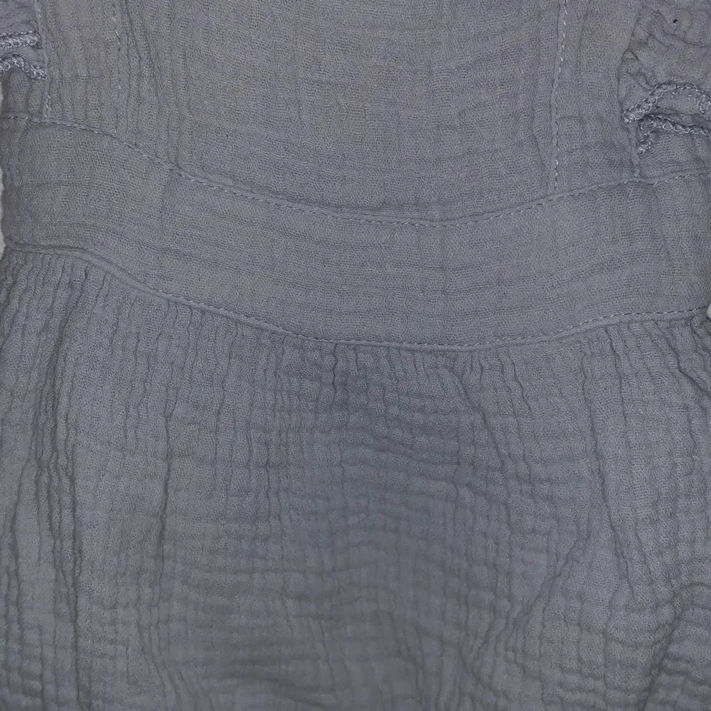 Newborn Grey Linen Ruffle One Piece - Picture 4 of 7